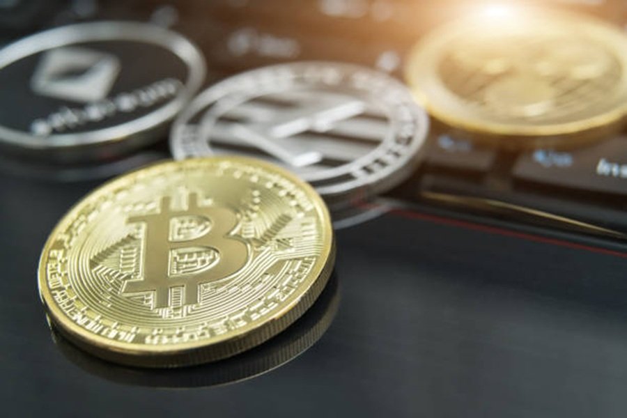 Data Puts Bitcoin At Critical Juncture Following $73,000 Reclaim Bitcoin