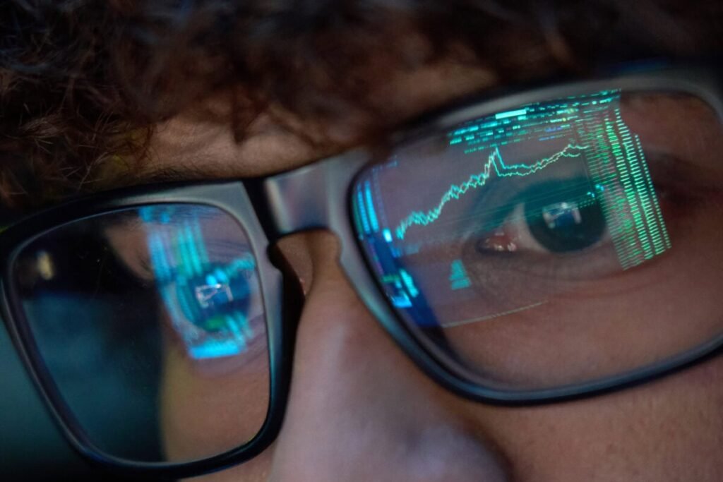 Why Smart Canadian Investors Are Watching These 3 Stocks Right Now