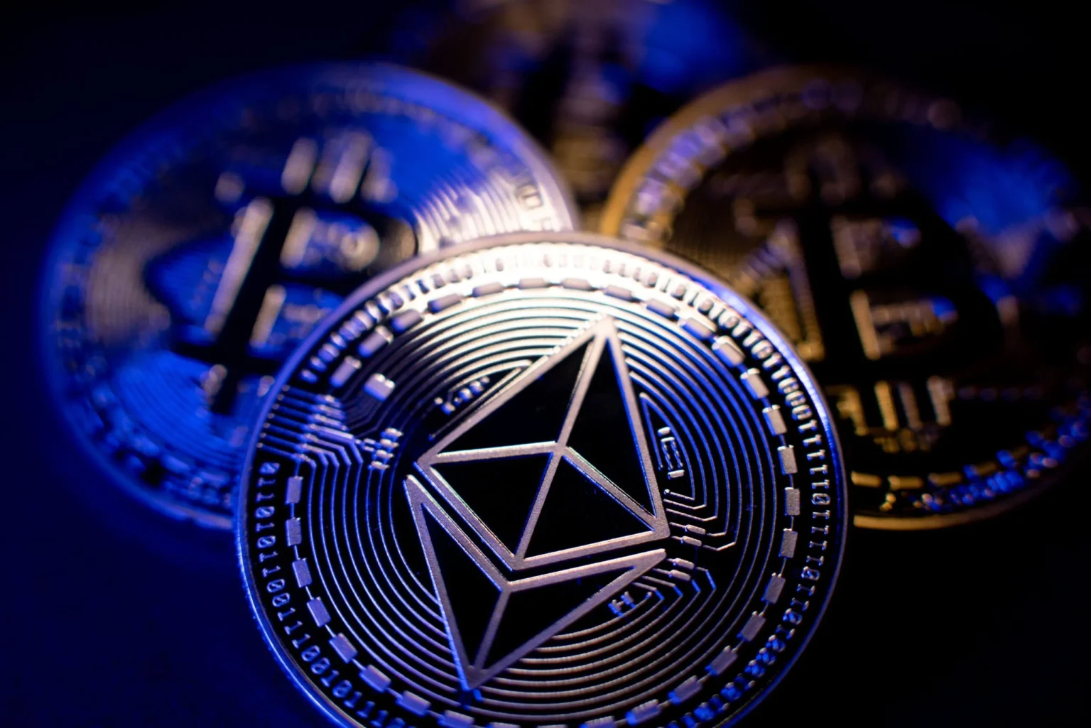 Ethereum Bearish Breakdown Signals Deeper Decline Toward $1,350 Support Ethereum Bearish Breakdown Signals Deeper Decline Toward $1,350 Support